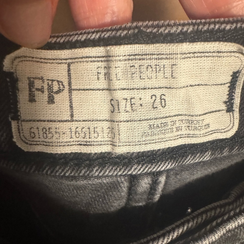 Free People Womens Girlfriend Denim Released Hem Crop Jeans Black 26 - Picture 16 of 16
